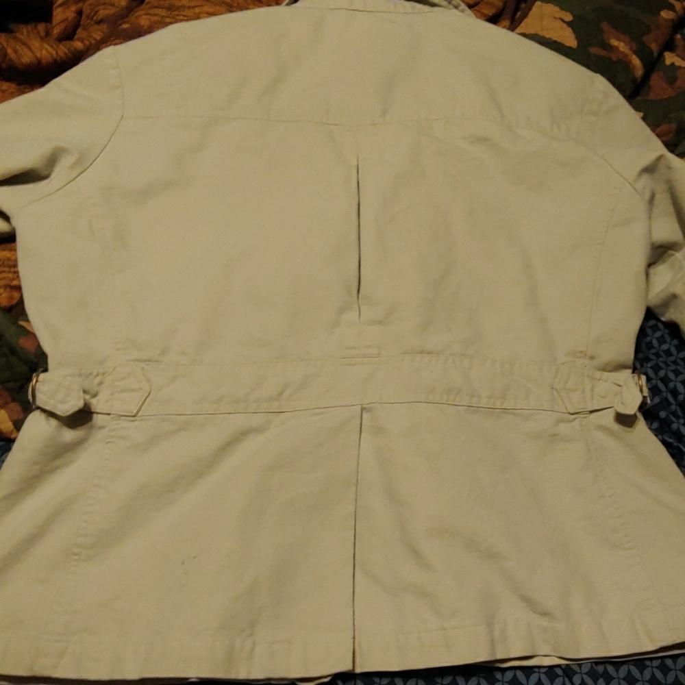 Jacket - Picture 5 of 5